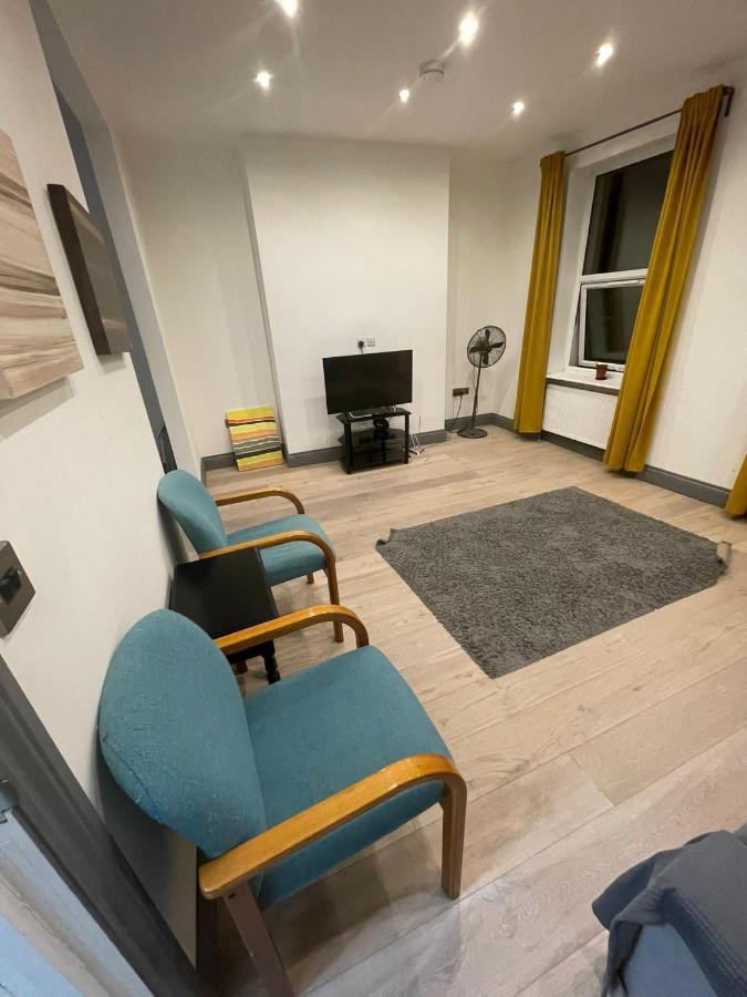 Nky Classic Brixton Apartment Three London Exterior photo